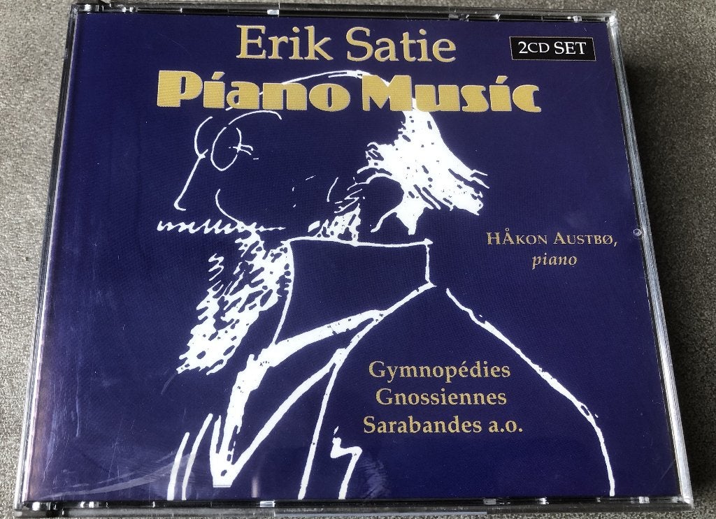 ERIK SATIE - PIANO MUSIC - HAKON AUSTBO, PIANO - 2 CD, Ophalen of Verzenden, Modernisme tot heden, Zo goed als nieuw, Kamermuziek