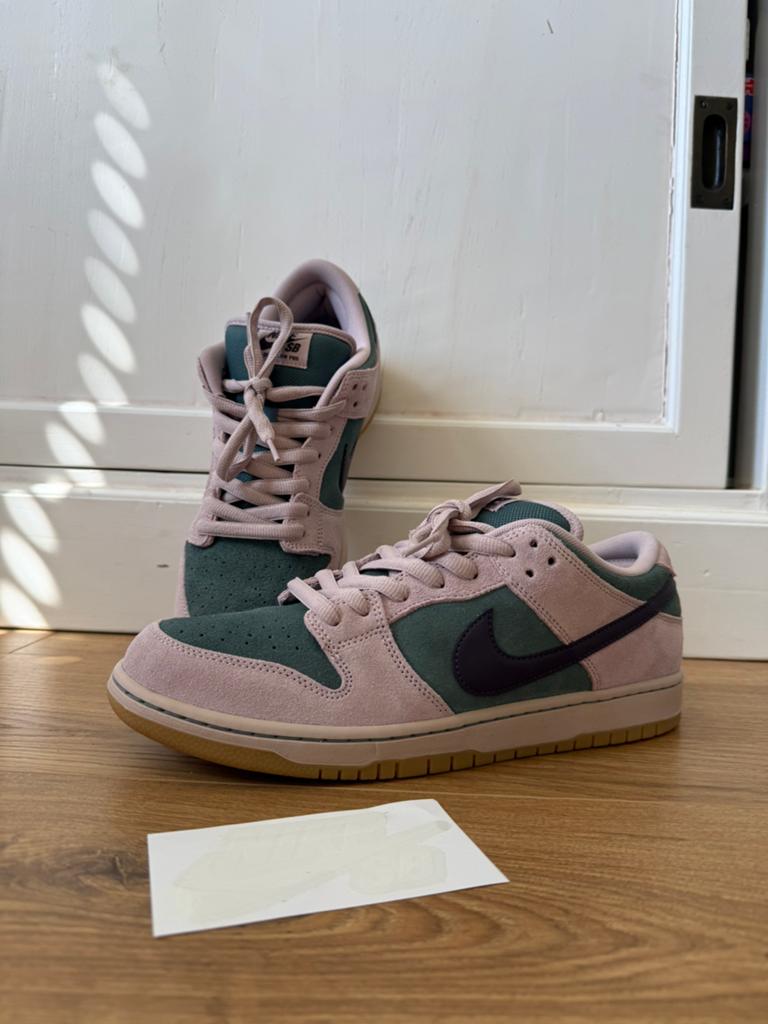Nike SB dunk low mineral slate, Overige kleuren, Nieuw, Ophalen of Verzenden, Sneakers of Gympen