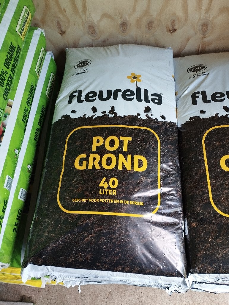 potgrond 40 liter ltr fleurella zakken, Ophalen, Potgrond