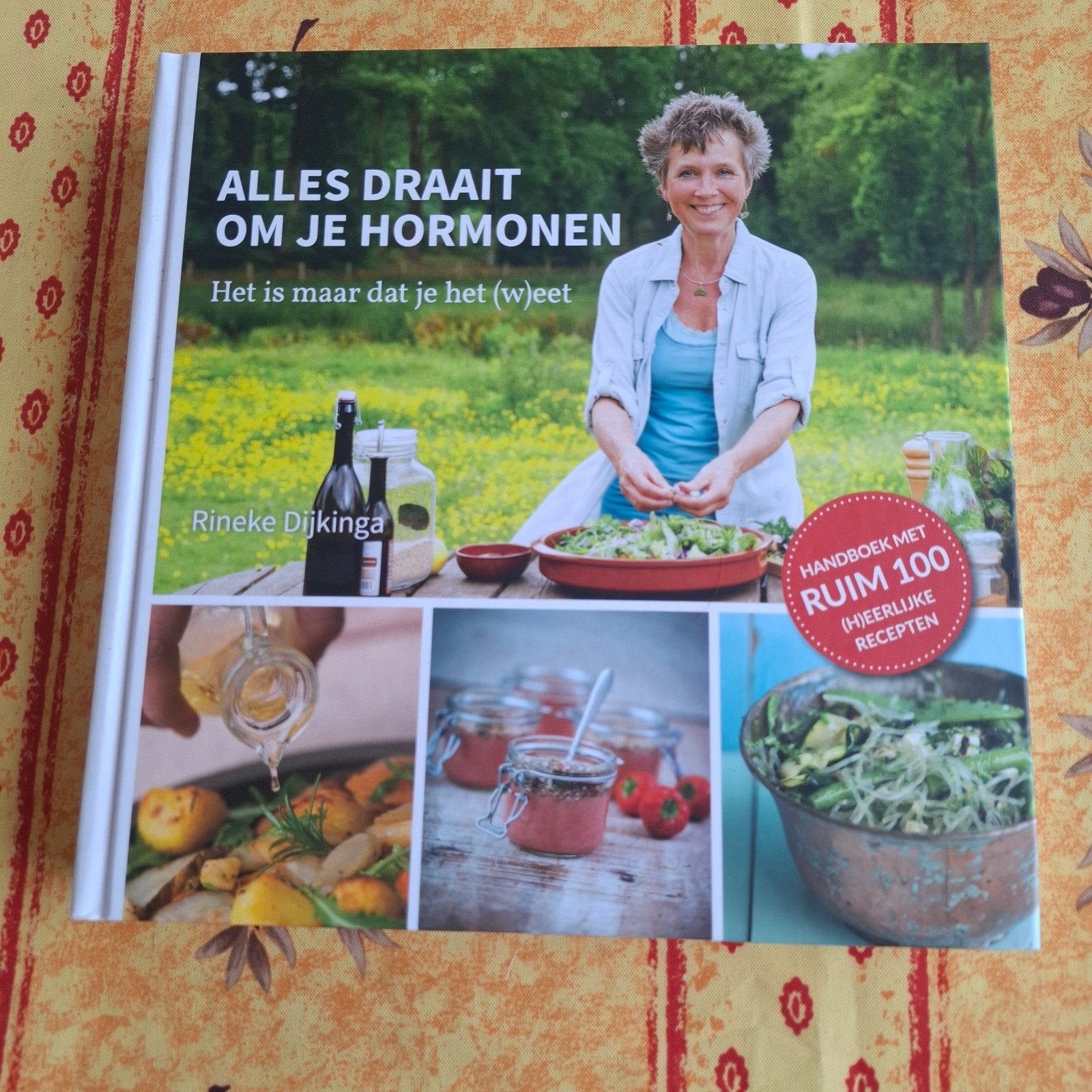 Alles draait om je hormonen. Rineke Dijkinga, Ophalen of Verzenden, Zo goed als nieuw, Gezond koken