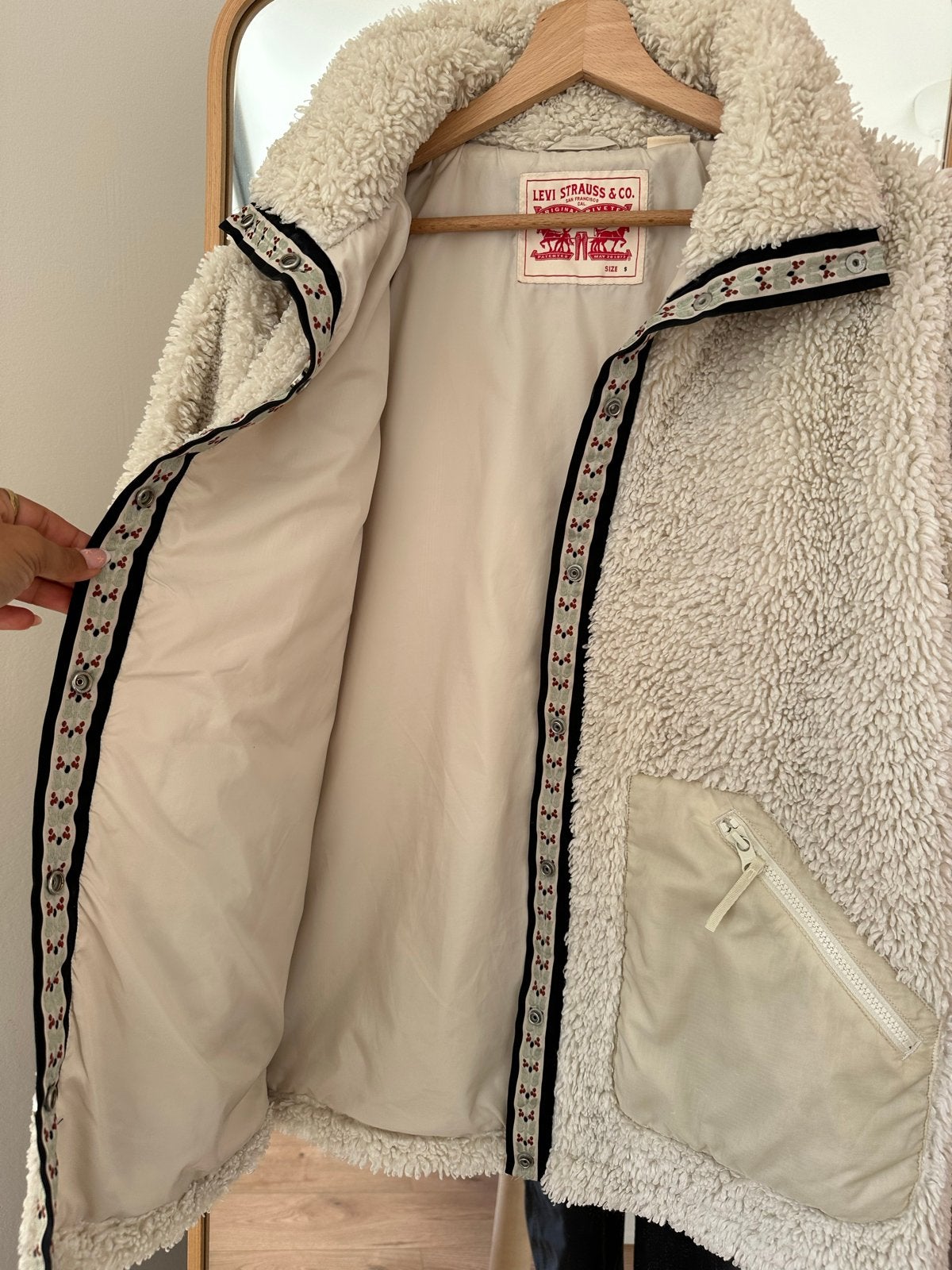 Levi's Sherpa Jas - Crème/Beige - Maat S, Ophalen of Verzenden, Zo goed als nieuw, Maat 36 (S), Beige