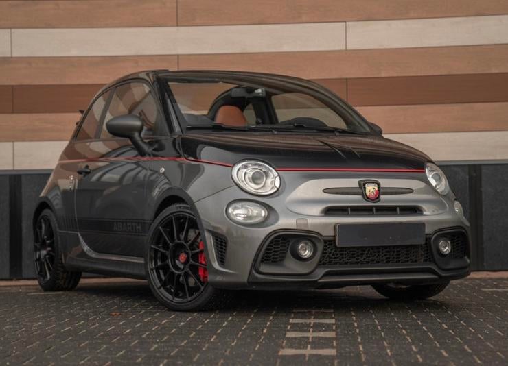 Abarth 595 Competizione | 2017 | Automaat | Sabelt | Cabrio, Auto's, Automaat, Achterwielaandrijving, USB, Euro 6