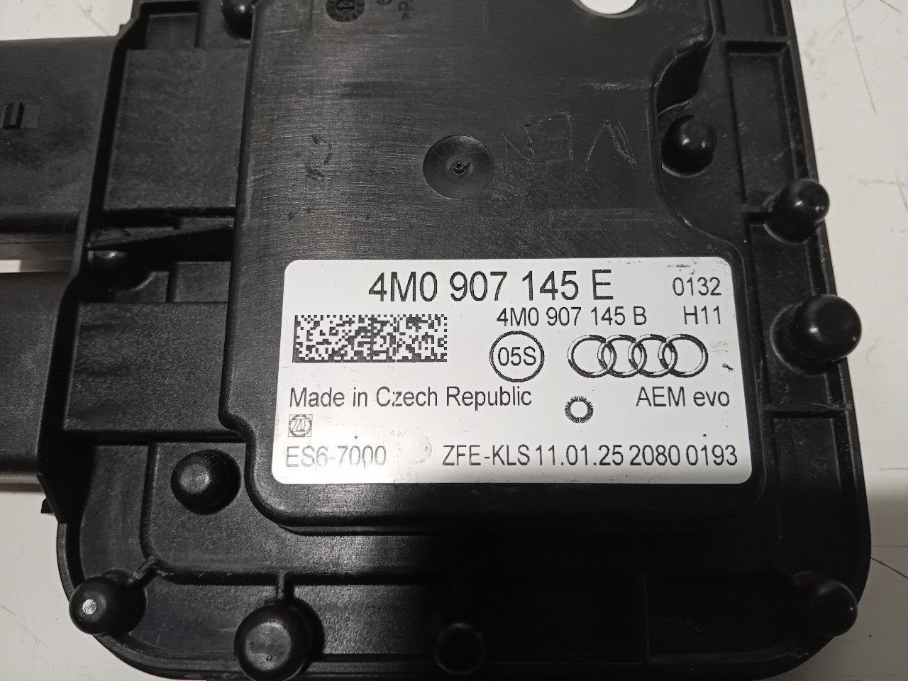 Computer Audi Q8, Onderdelen@venauto.nl, Van der Ven Autorecycling B.V., Gebruikt, Ettenseweg 76, 4706 PB Roosendaal, The Netherlands