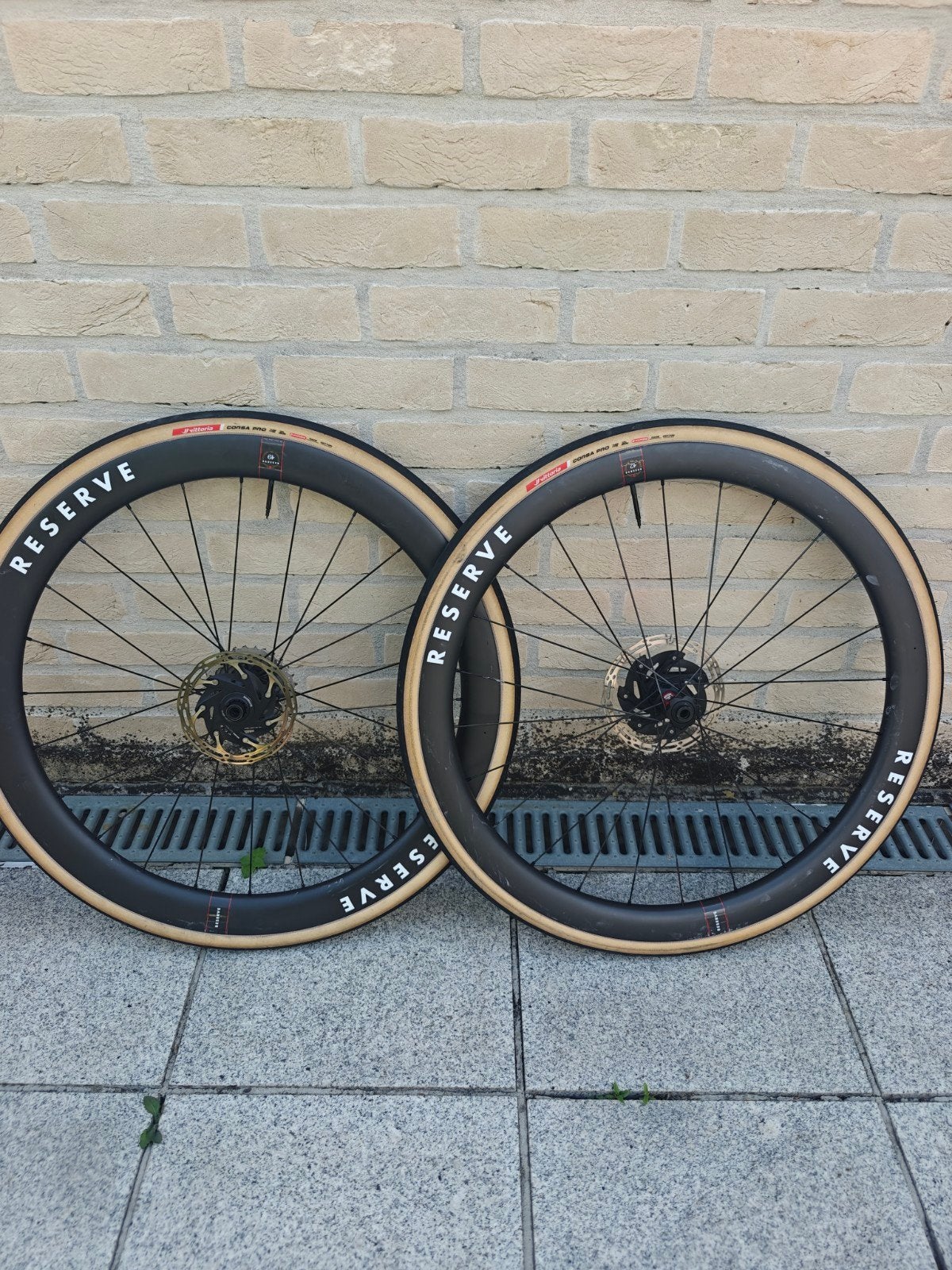 Reserve 42/49 turbulent aero dt swiss 240, Ophalen of Verzenden, Zo goed als nieuw, Wiel, Carbon