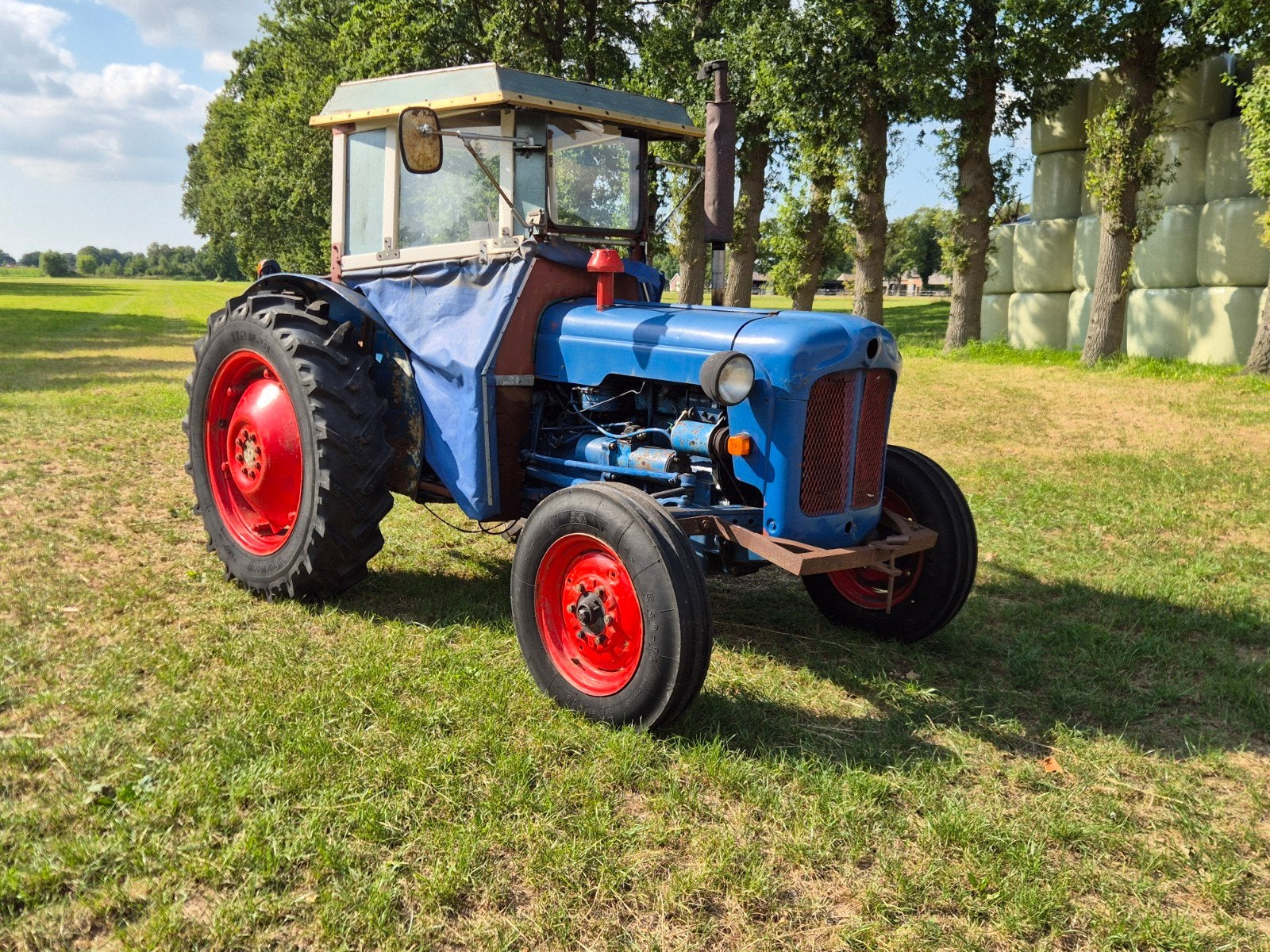 Te koop Fordson dexta, Zakelijke goederen, Agrarisch | Tractoren, Ford, tot 80 Pk, Oldtimer, Ophalen