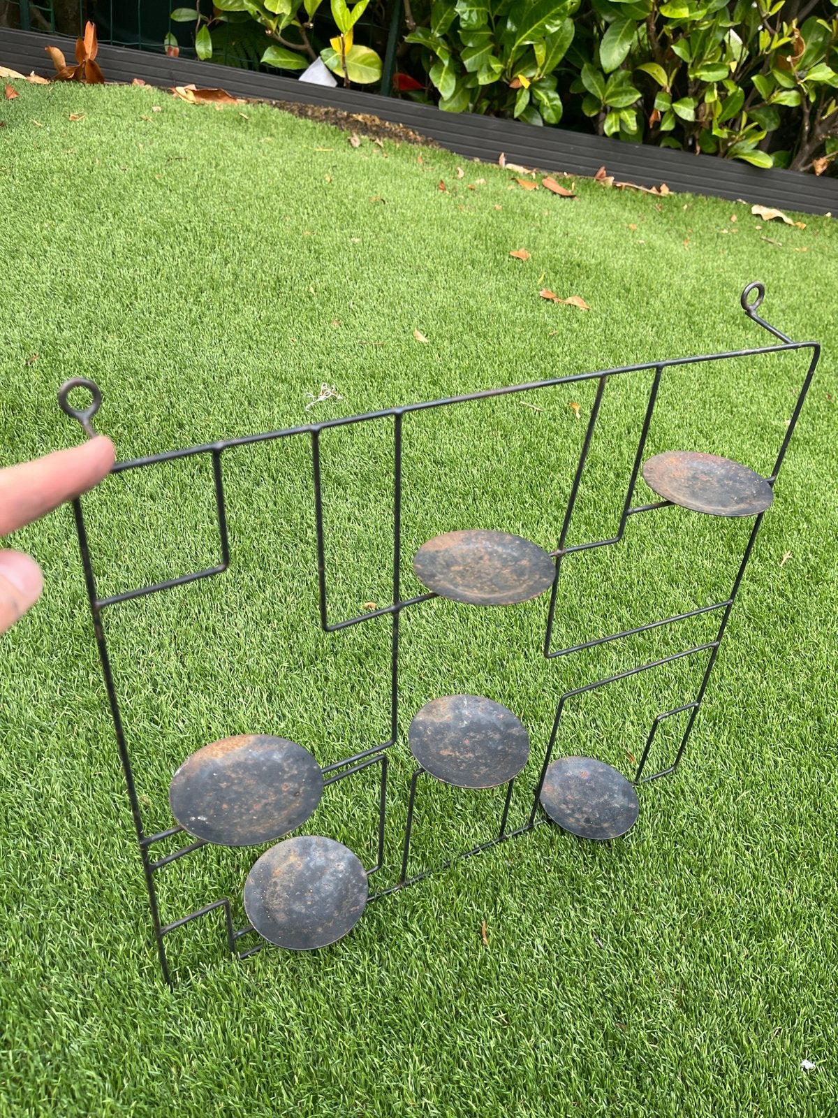 Metalen wandkandelaar voor waxinelichtjes, Huis en Inrichting, Woonaccessoires | Kandelaars en Kaarsen, Ophalen, Gebruikt, Waxinelichthouder