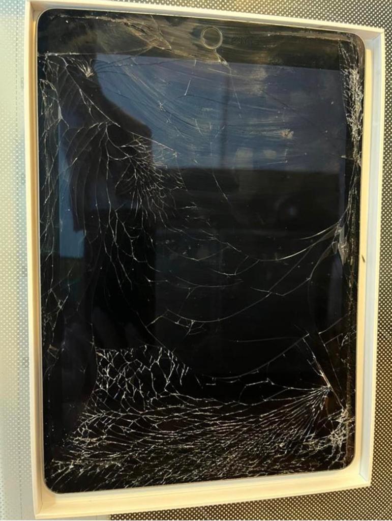 Ipad gratis af te halen, Ophalen of Verzenden