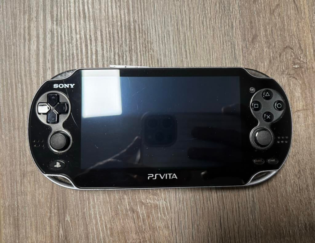 Playstation Vita 1000 OLED, Spelcomputers en Games, Ophalen, Zo goed als nieuw