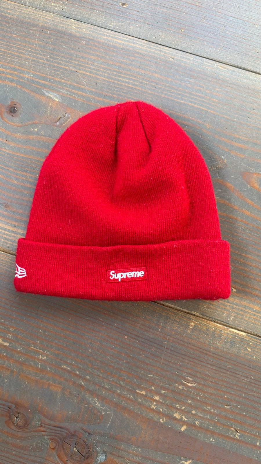 Supreme S Logo Beanie Rood - Zo goed als nieuw, Ophalen of Verzenden, Zo goed als nieuw, Maat 38/40 (M), Muts