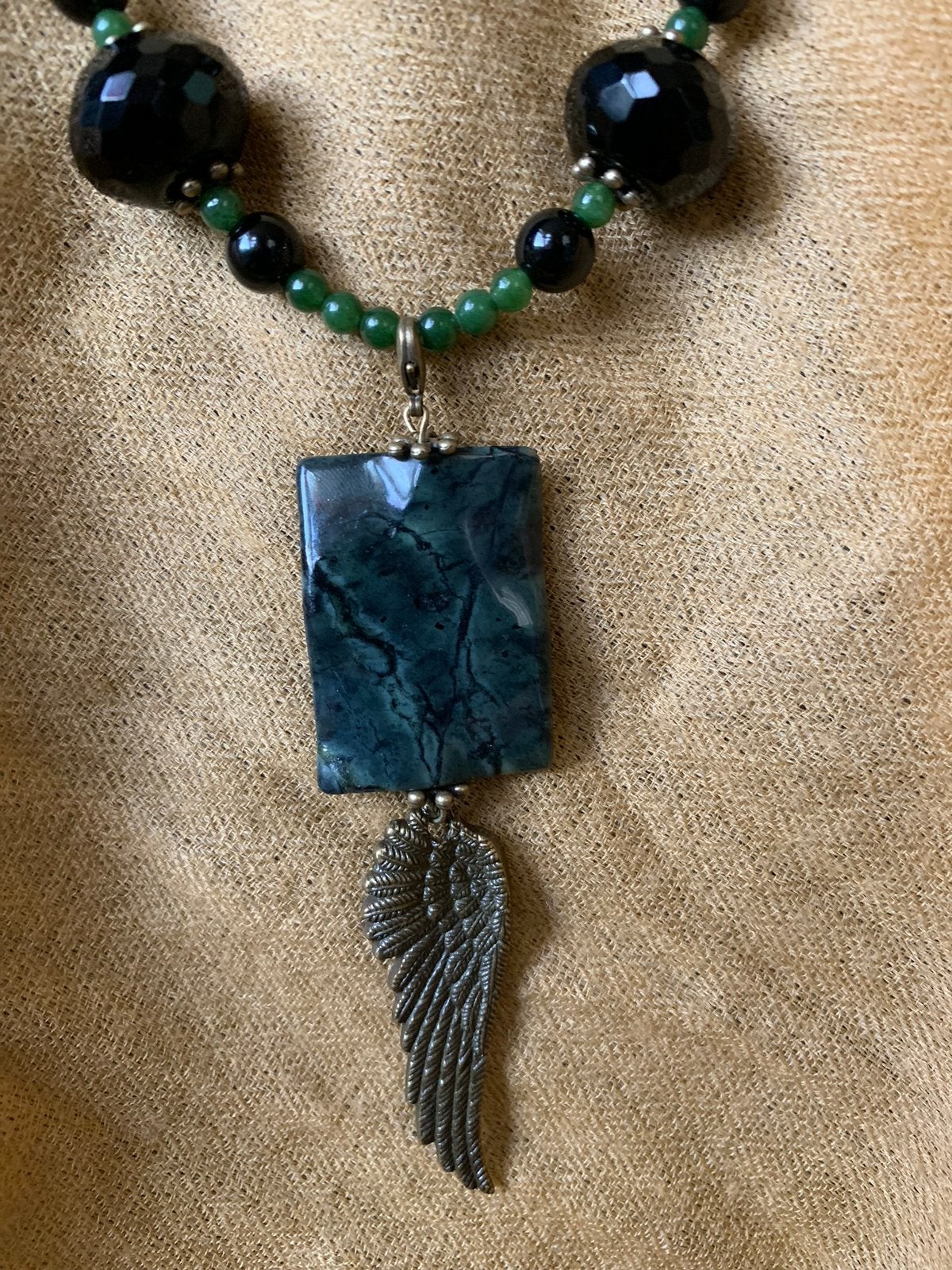 Jade pixiu amulet beschermt geluk vrede uniek magie, Magnolia11, Nieuw, Ophalen of Verzenden, Steen of Mineraal