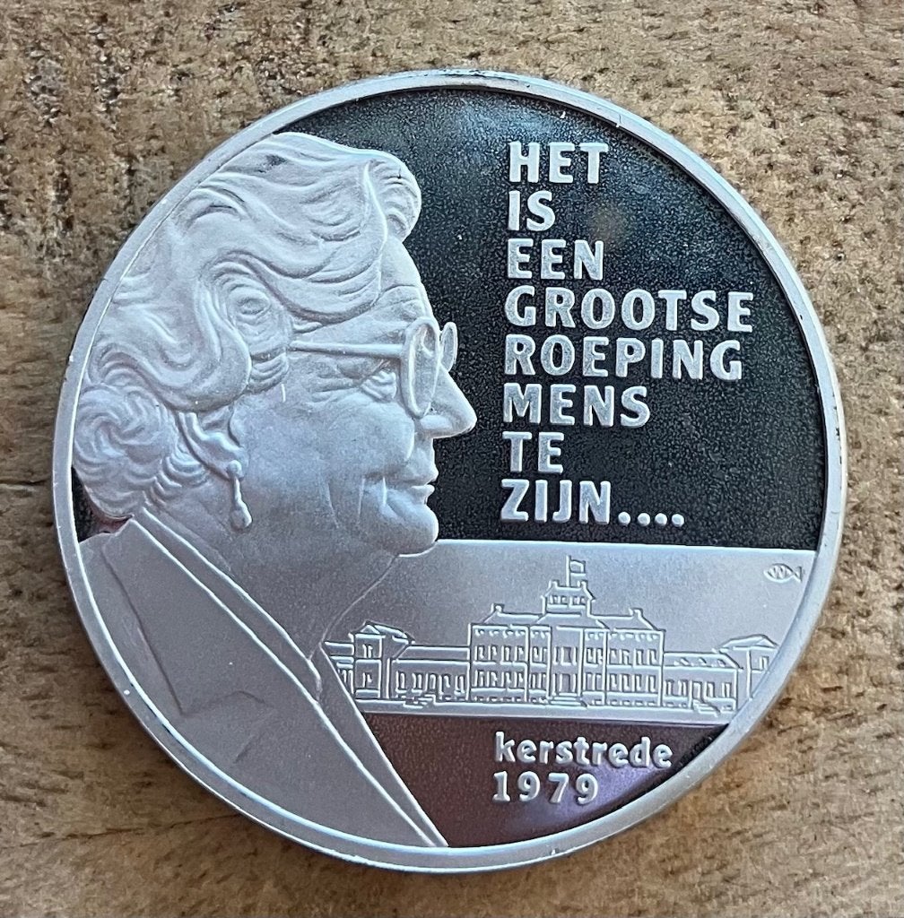 Penning Koningin Juliana in Proof kwaliteit, Postzegels en Munten, Penningen en Medailles, Ophalen, Zilver, Nederland