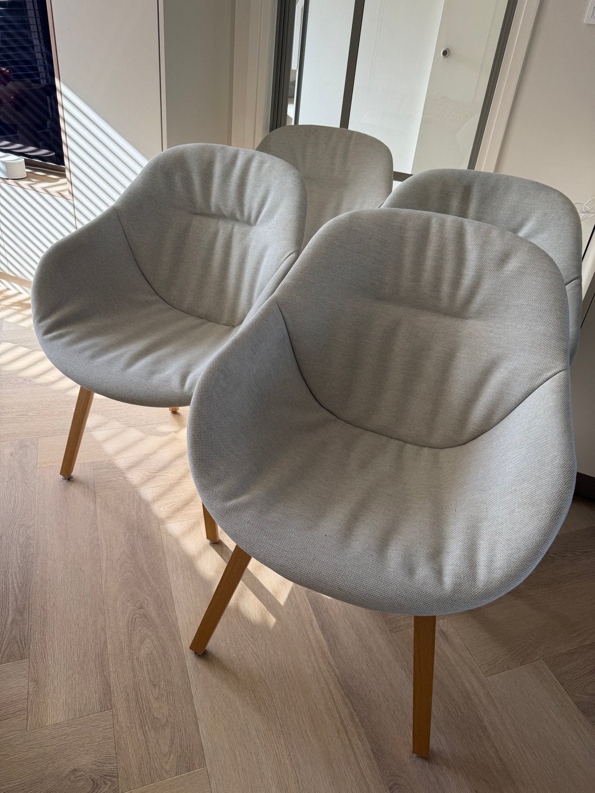 4x HAY AAC 123 Soft Eetkamerstoelen - Lichtgrijs/Beige, Huis en Inrichting, Ophalen, Zo goed als nieuw, Vier, Grijs