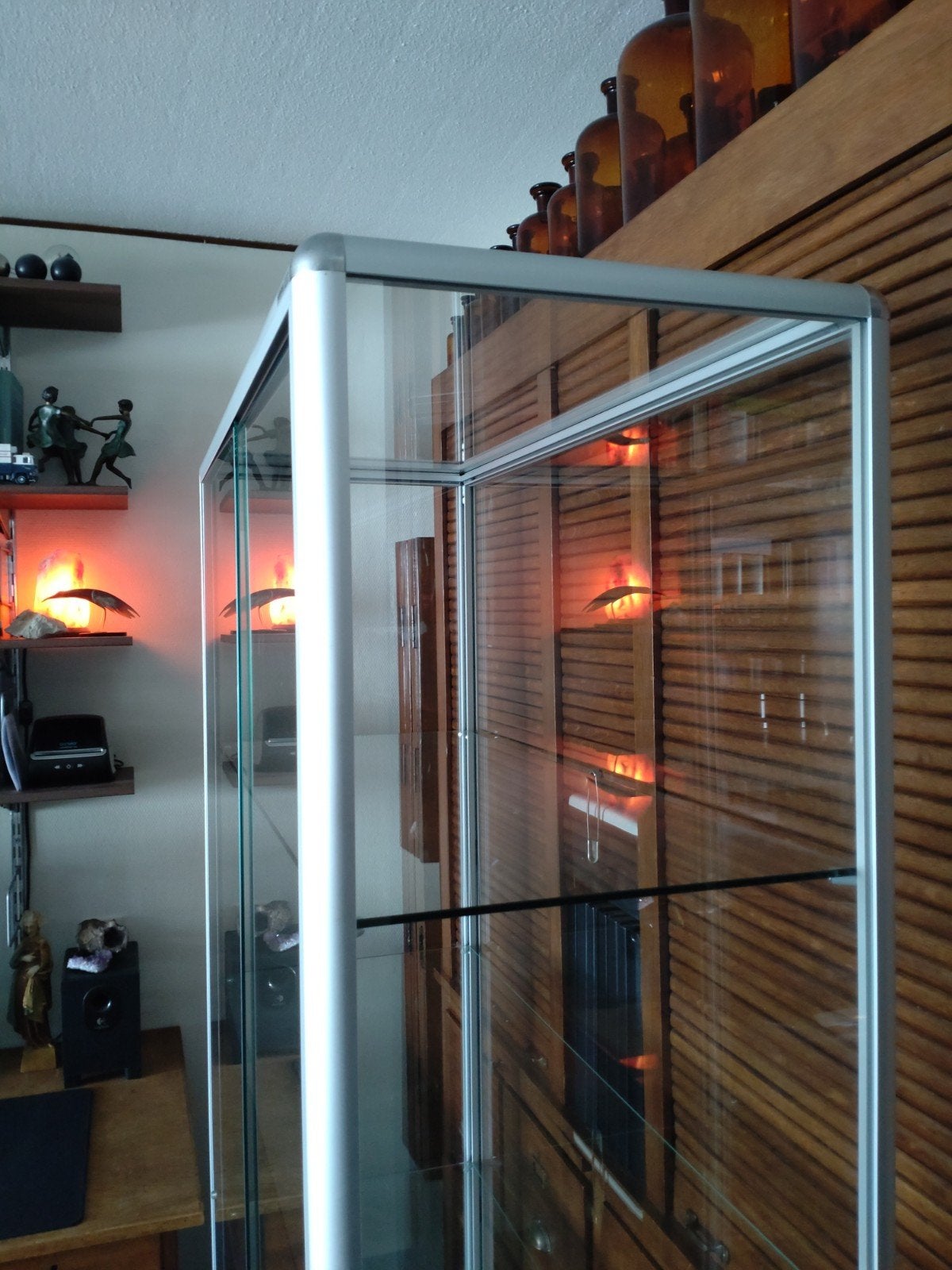 Retro-industry Siletsy vitrinekast alu-hardglas mintconditie, Ophalen, 100 tot 150 cm, 150 tot 200 cm, 25 tot 50 cm
