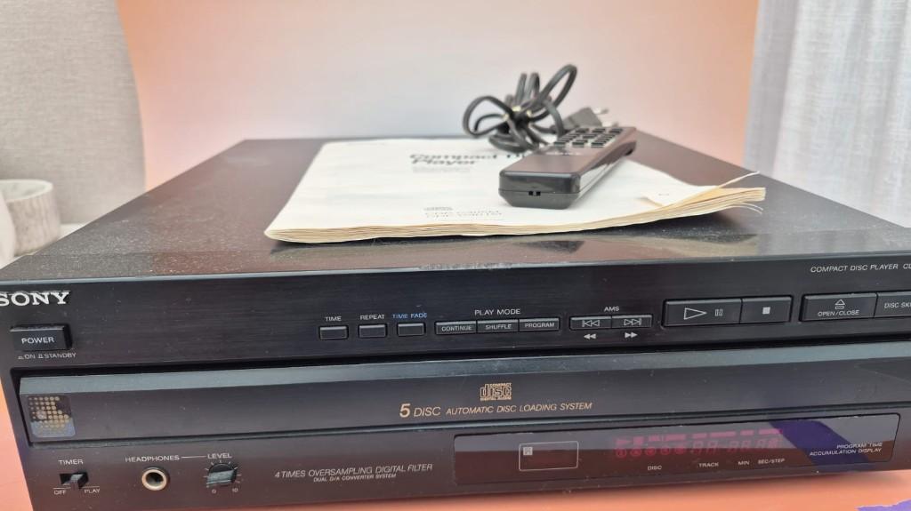 Sony CD-Wisselaar CDP-C305M, Ophalen of Verzenden, Zo goed als nieuw, Sony, Wisselaar