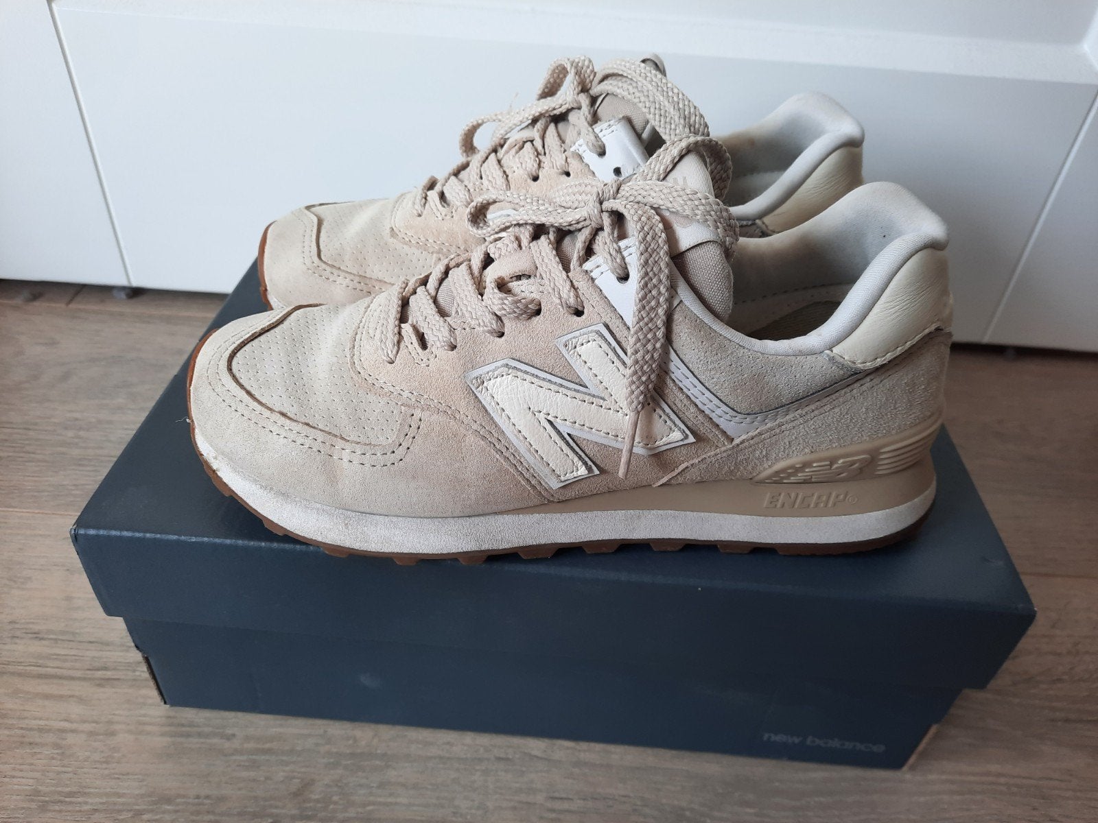 Beige New Balance 39, Beige, New Balance, Ophalen of Verzenden, Sneakers of Gympen