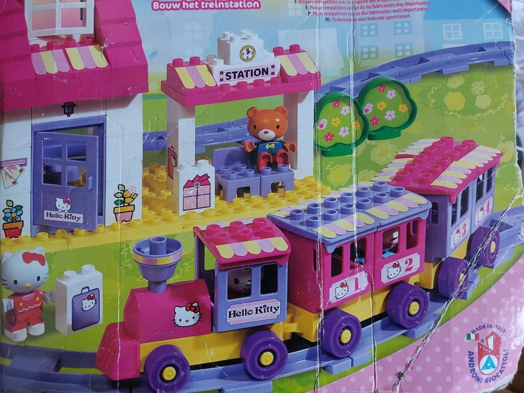 Grote krat Duplo met Hello Kitty, Disney Prinsessen en meer, Ophalen of Verzenden, Gebruikt, Losse stenen, Duplo