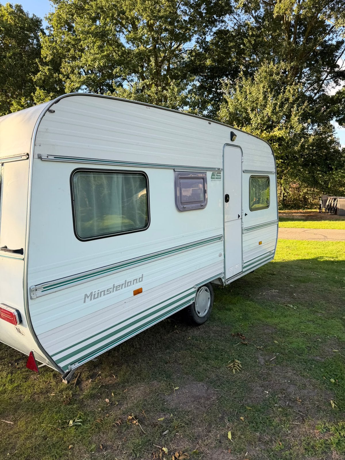 Münsterland caravan met voortent en luifel, Particulier, LMC en Münsterland, Luifel, 500 - 750 kg