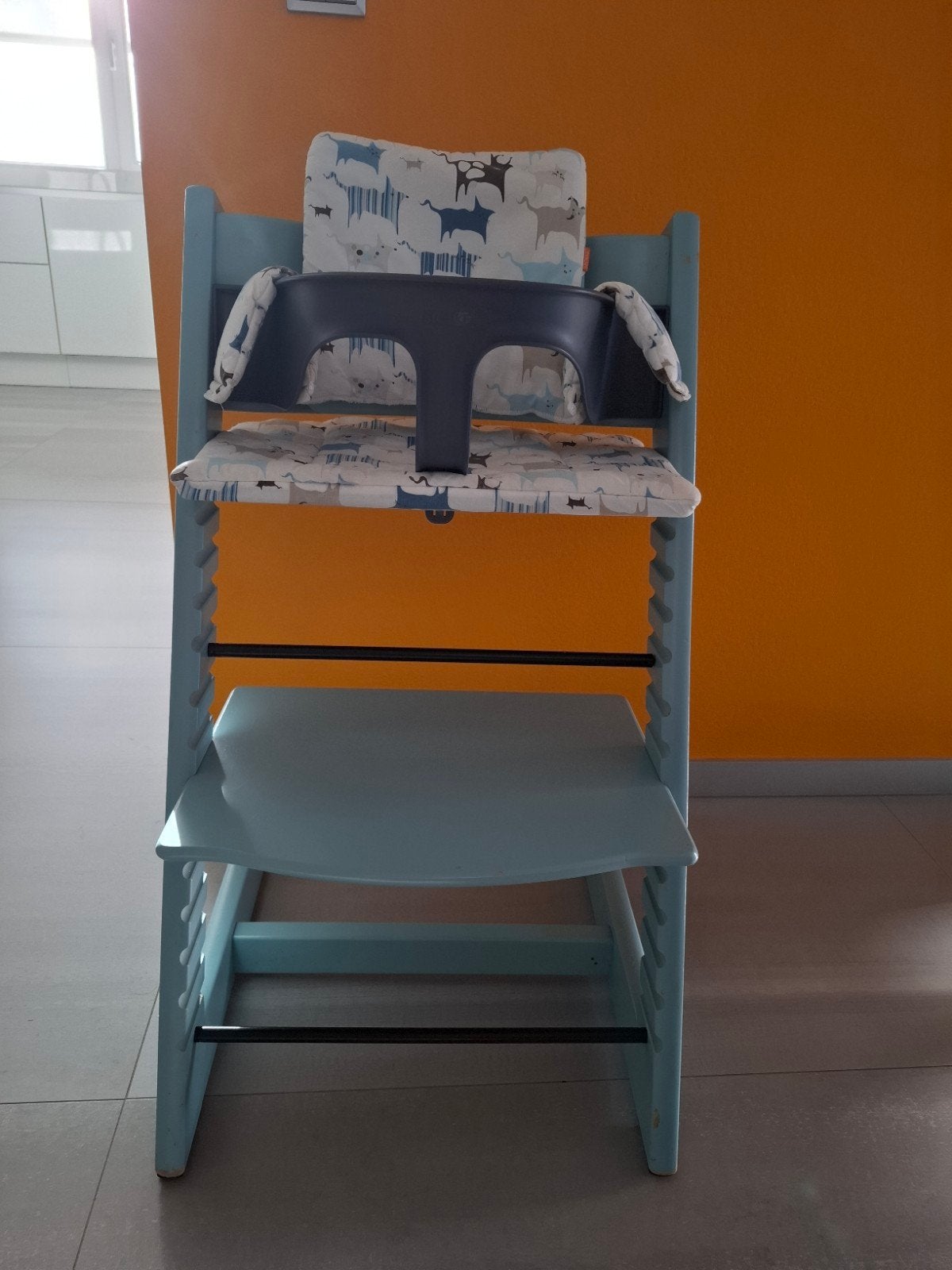Stokke Tripp Trapp meegroeistoel met baby set en kussenset, Ophalen, Zo goed als nieuw, Meegroeistoel, Aanschuifbaar