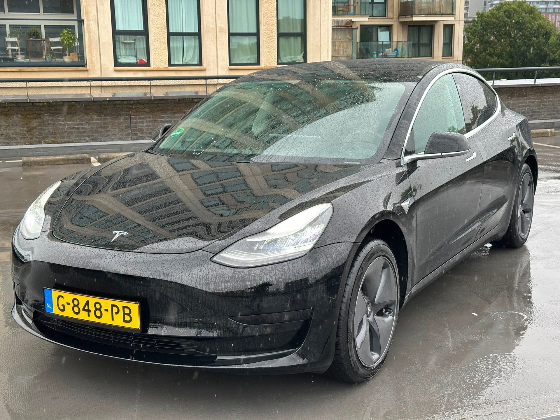 Tesla Model 3 Standard RWD Plus 60 kWh AutoPilot Camera Nett, Auto's, Tesla, Automaat, 238 pk, Achterwielaandrijving, Gebruikt