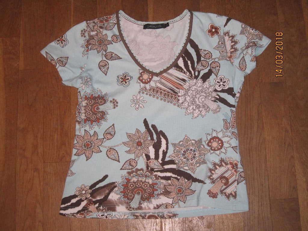 Passport aquablauw shirt met bloemen maat 38, Kleding | Dames, Maat 38/40 (M), Passport, Blauw, Ophalen of Verzenden