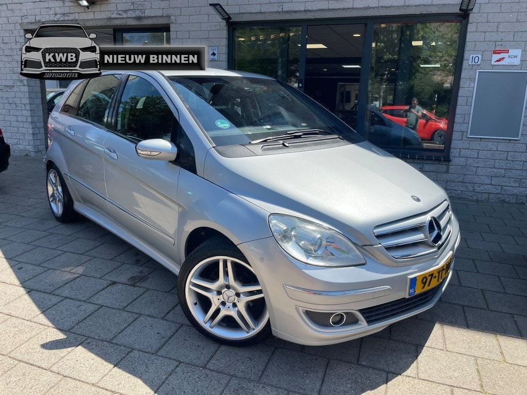 Mercedes-Benz B-Klasse 170 Amg Wielen Camera Nap Trekhaak, Auto's, Gebruikt, 4 cilinders, 1210 kg, 116 pk