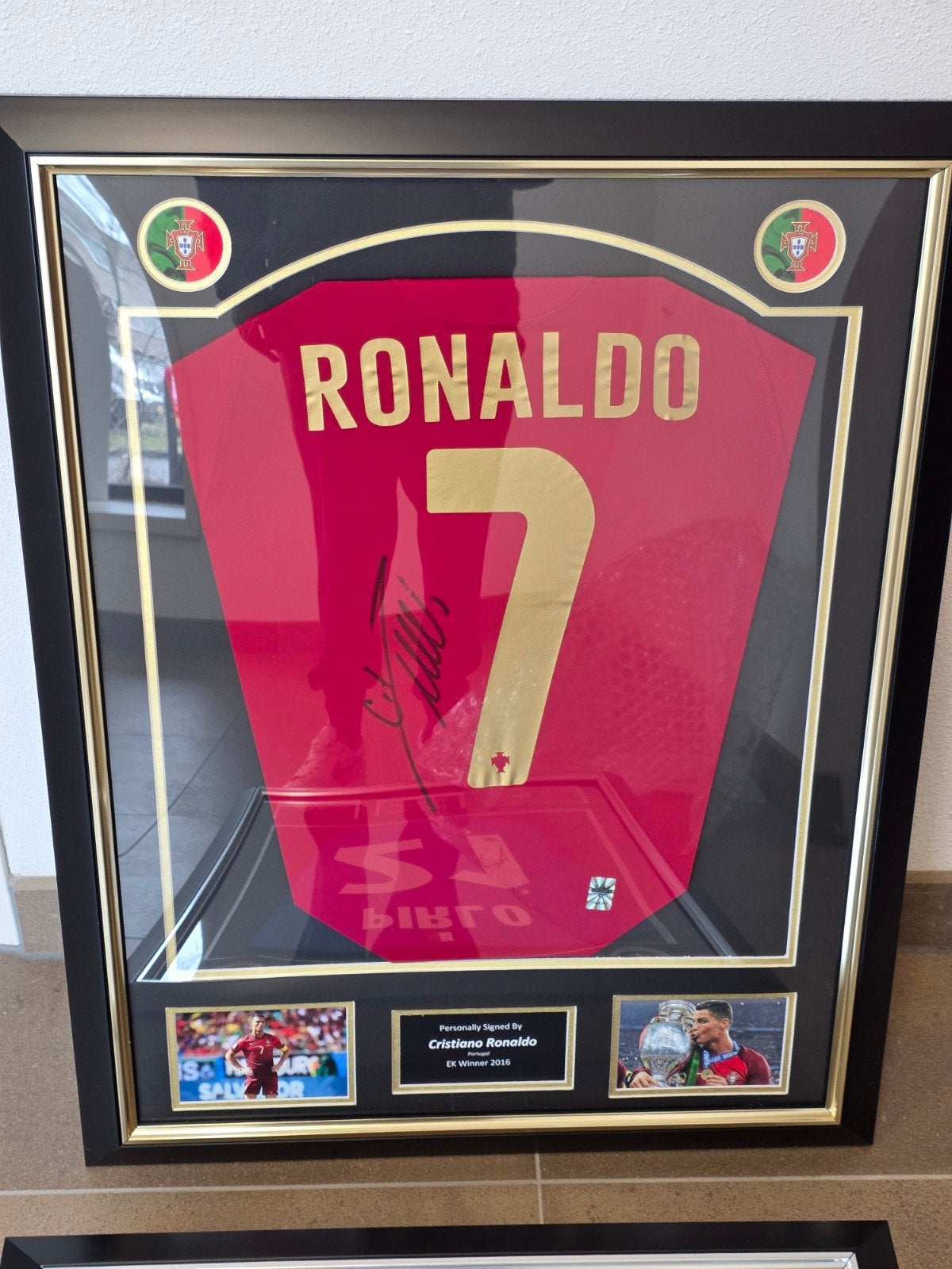 Gesigneerd Cristiano Ronaldo Portugal Thuisshirt Ingelijst, Ophalen
