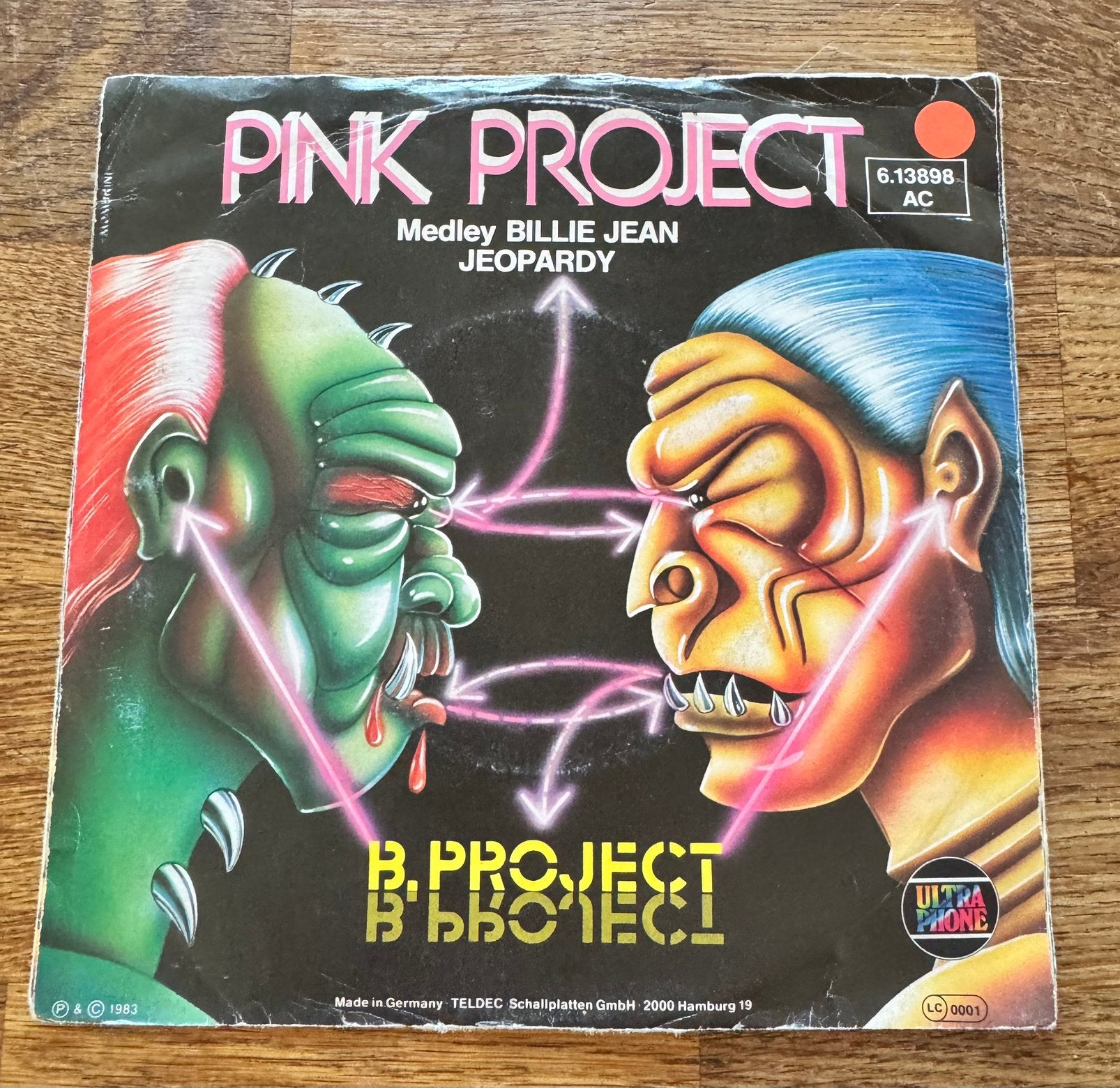 Vinyl Single - Pink Project, Ophalen of Verzenden, Zo goed als nieuw, Pop