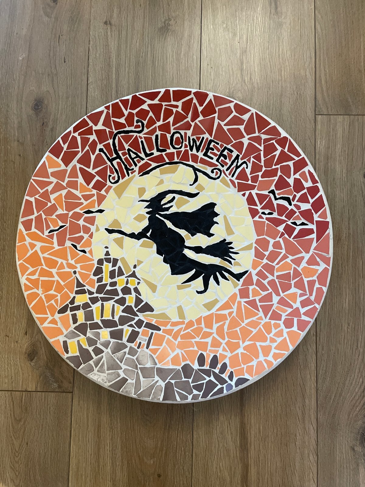 Handgemaakt Halloween mozaïek45 cm op houten bord, Meerkleurig, Zo goed als nieuw, Knutselwerk, Handgemaakt