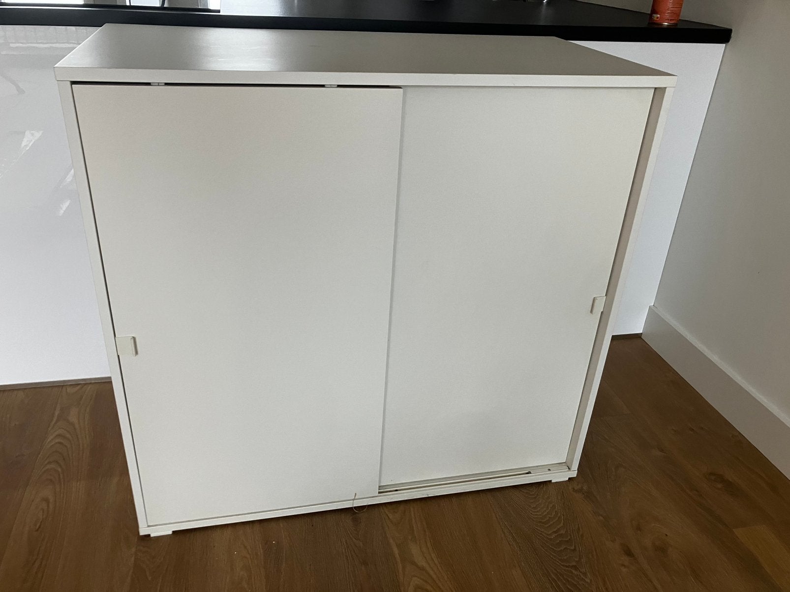 Ikea Vihals kast met schuifdeuren, Ophalen, Zo goed als nieuw, 25 tot 50 cm, Minder dan 100 cm