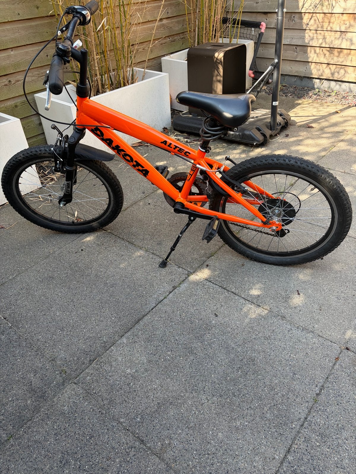 Altec Dakota kinderfiets - Oranje - 20 inch, Ophalen, Zo goed als nieuw, Velgrem, 20 inch of meer