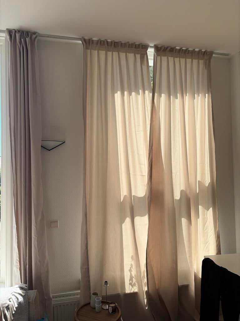 4 IKEA Gordijnen 145 x 300 cm - Zo goed als nieuw, Huis en Inrichting, 100 tot 150 cm, 200 cm of meer, Beige, Ophalen of Verzenden