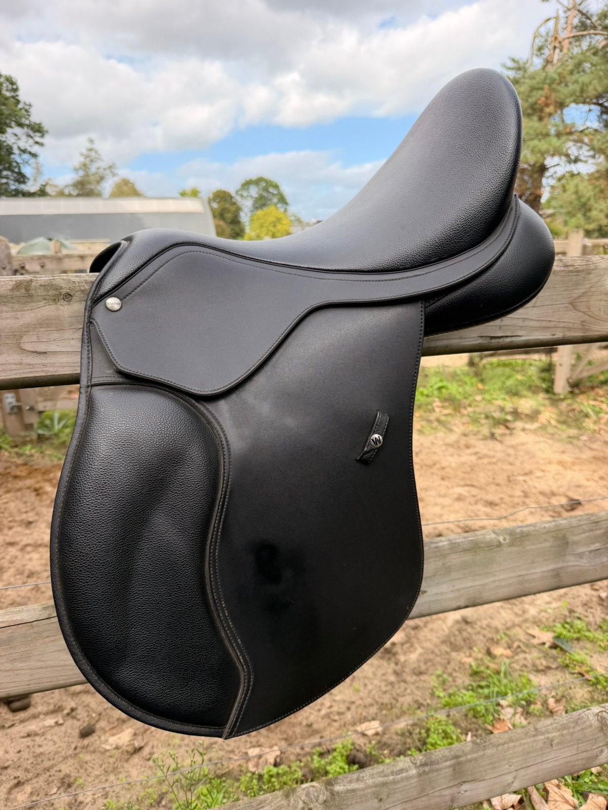 Wintec 500 hart veelzijdigheid zadel 17,5 inch, Dieren en Toebehoren, Ophalen of Verzenden, Zo goed als nieuw, Dressuur