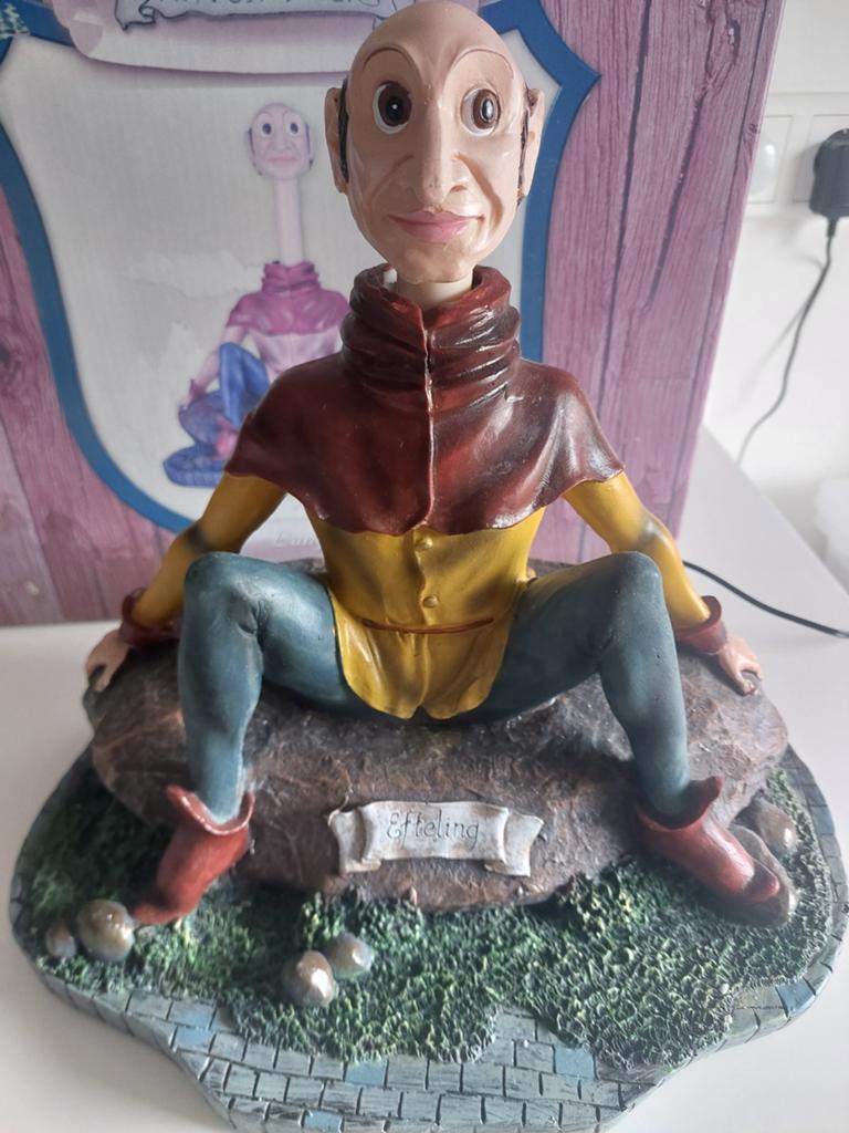 Efteling langnek, Verzamelen, Ophalen of Verzenden, Zo goed als nieuw, Beeldje of Poppetje