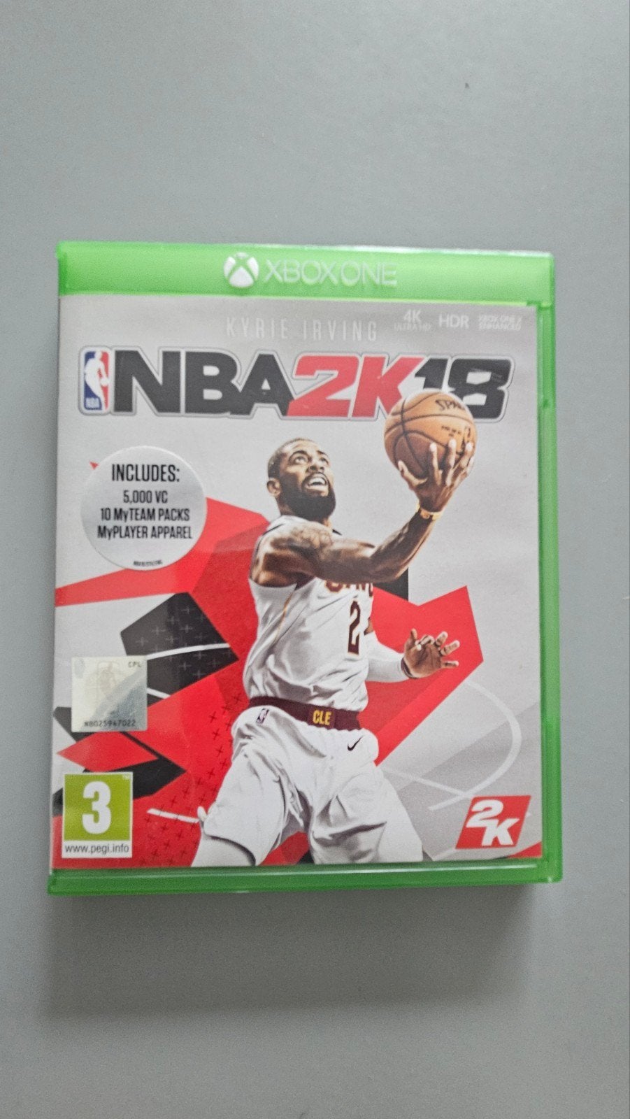 NBA 2K18 Xbox One - Basketbalgame met Kyrie Irving, Ophalen of Verzenden, Zo goed als nieuw, Sport, 3 spelers of meer