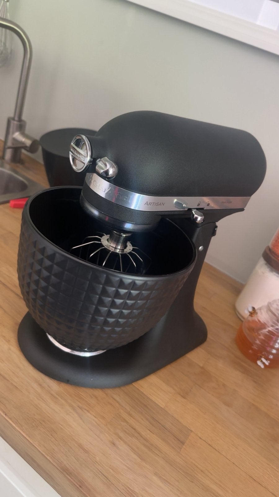 Kitchenaid Artisan Vulkaanzwart 4.8L, 4 liter of meer, Ophalen, Zo goed als nieuw, 3 snelheden of meer