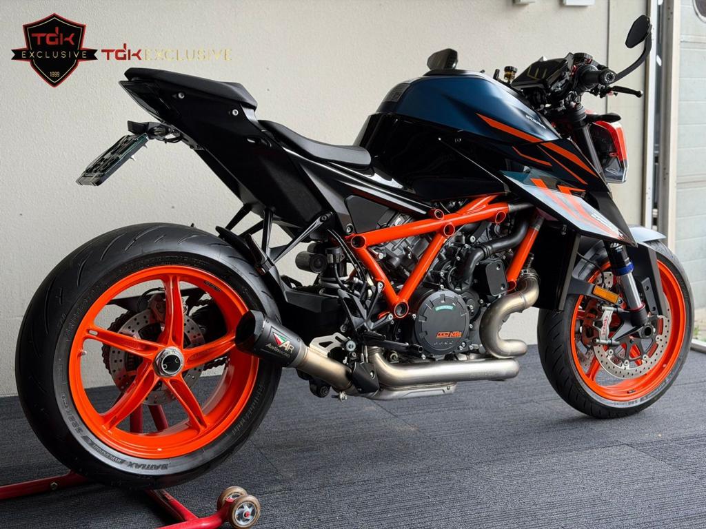 KTM 1290 SUPERDUKE R EVO TECH 2026 478 KM SUPER DUKE R 1390, Motoren, Motoren | KTM, 2 cilinders, Motorrijbewijs A, Bedrijf, 1301 cc