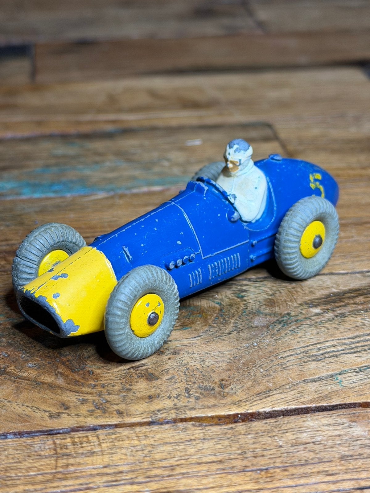 Dinky Toys 234 Ferrari nr. 5 – vroege gele neus, Ophalen, Gebruikt, Auto, Dinky Toys