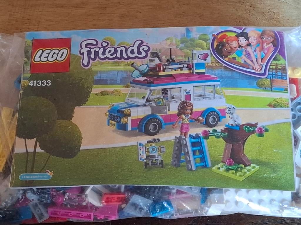 41333 Lego Friends Olivia's missievoertuig met boekje, Kinderen en Baby's, Speelgoed | Duplo en Lego, Ophalen of Verzenden, Zo goed als nieuw