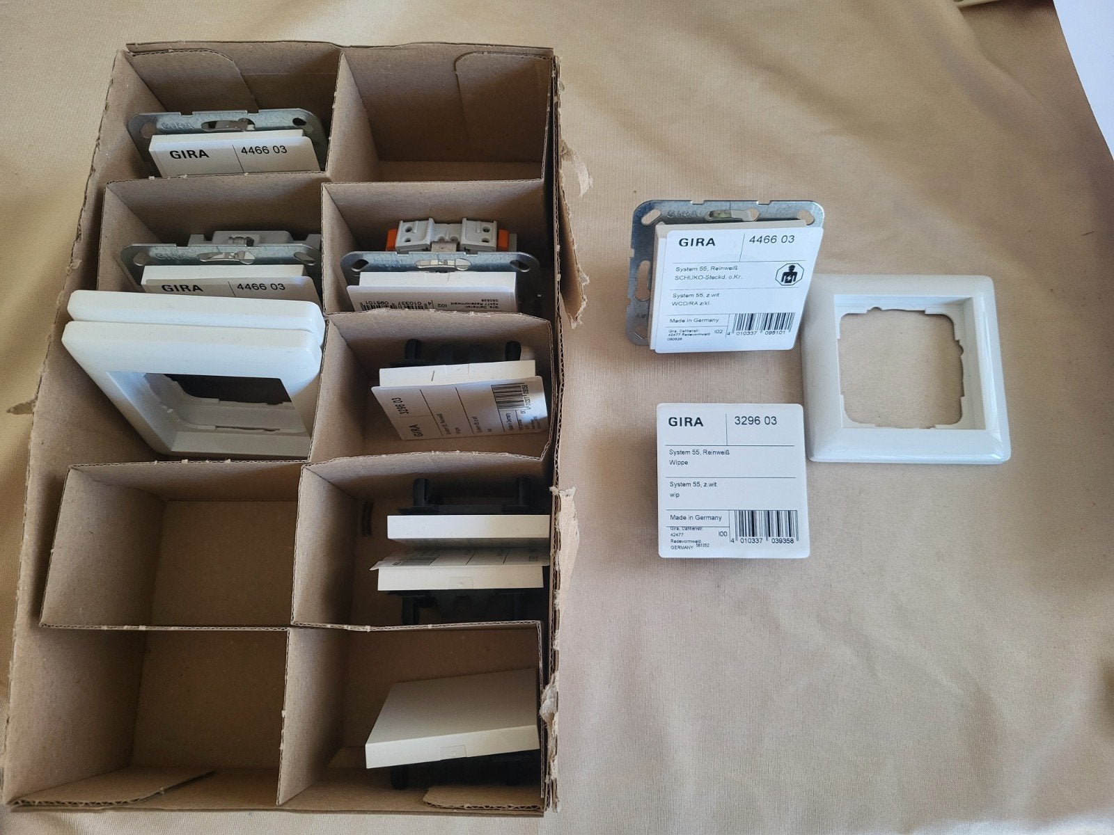 Gira System 55 schakelmateriaal - zuiver wit, Doe-het-zelf en Verbouw, Ophalen, Nieuw, Gira, Overige typen