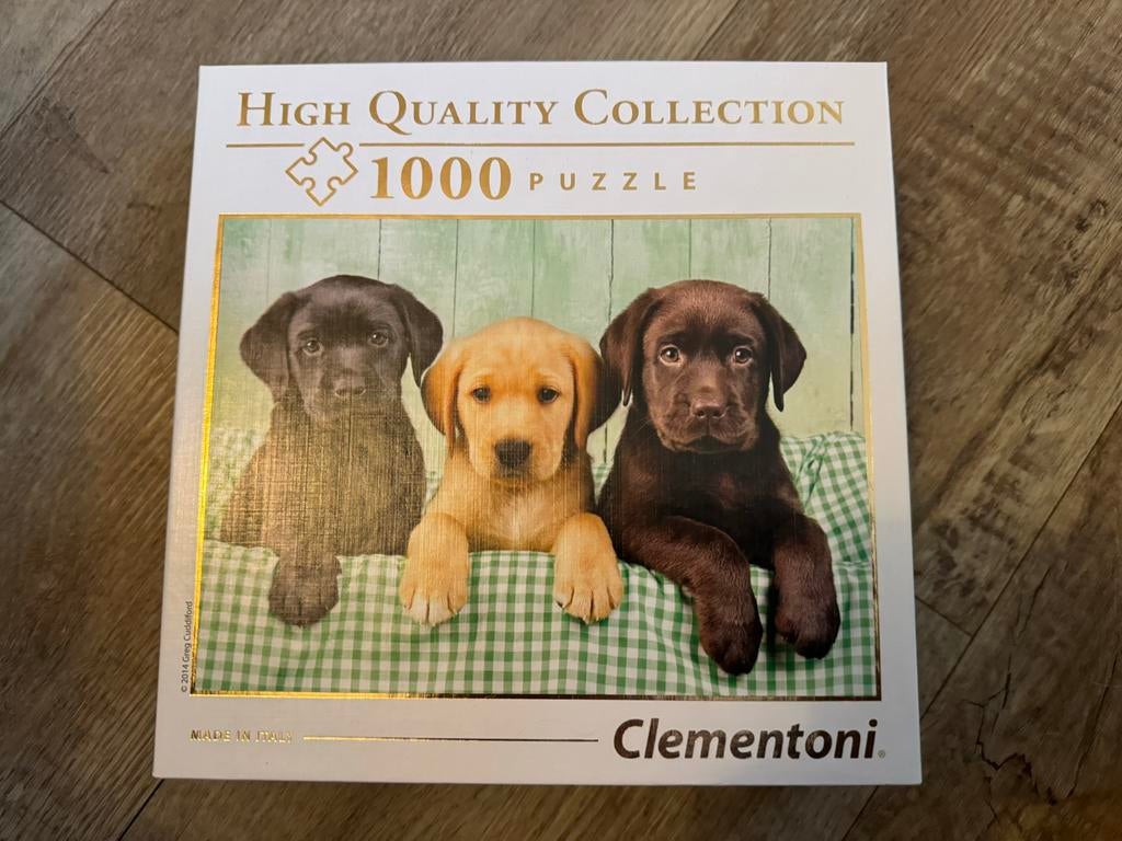 Drie labradors ~ puzzel 1000 stukjes, Ophalen of Verzenden, 500 t/m 1500 stukjes, Zo goed als nieuw