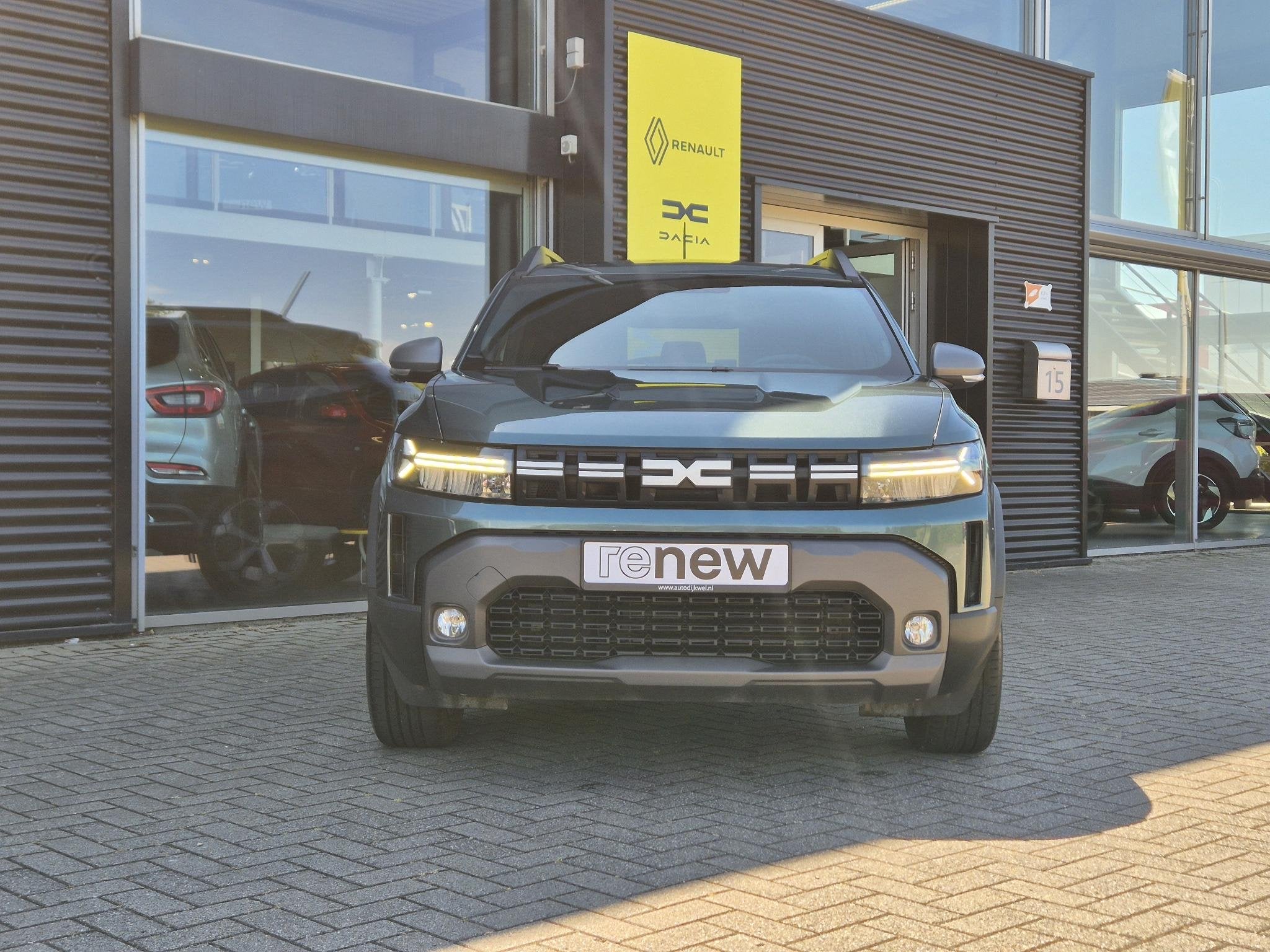 Dacia Duster 1.6 Hybrid 140 Journey Camera, Climate Control,, Auto's, Dacia, Dealer onderhouden, Stof, Gebruikt, 4 cilinders