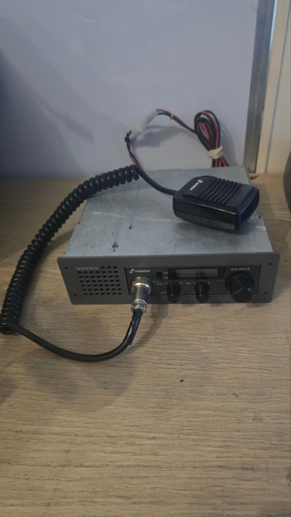 Volvo Stabo XM3044 CB-radio met microfoon, Ophalen of Verzenden, Gebruikt, Zender en Ontvanger