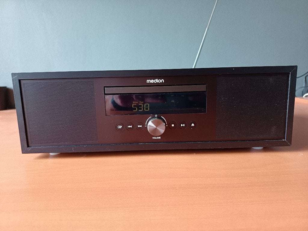 Medion radio / CD speler, Ophalen of Verzenden, Zo goed als nieuw, Radio, Met cd-speler