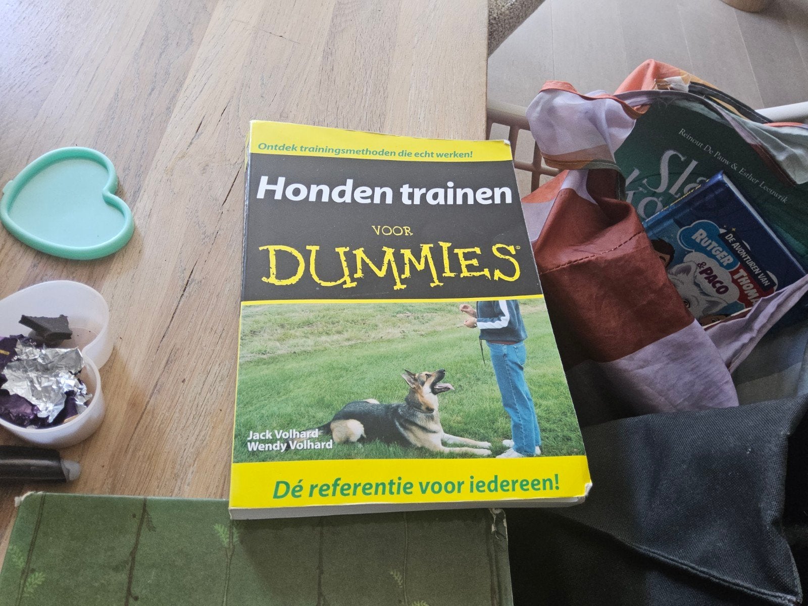 Honden trainen voor Dummies - Leer je hond op te voeden, Boeken, Ophalen of Verzenden, Zo goed als nieuw, Honden, Jack Volhard