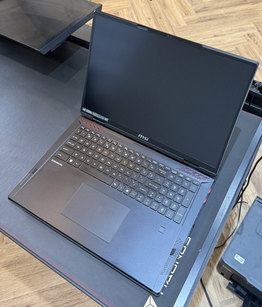MSI Raider 18 HX A14VHG-245NL i9 RTX4080, Computers en Software, MSI, Ophalen of Verzenden, Zo goed als nieuw, 2 TB