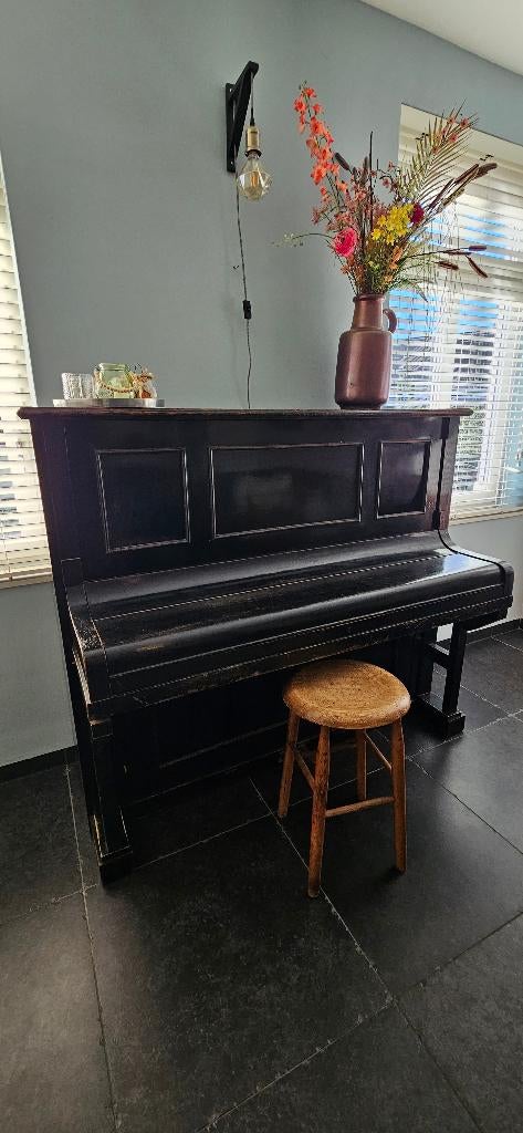 Zwarte houten piano, Ophalen, Gebruikt, Zwart, Piano