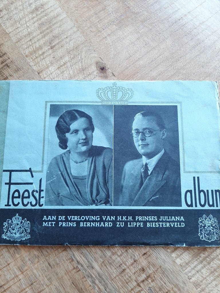 Koningshuis verloving juliana en bernhard, Ophalen of Verzenden, Gebruikt, Nederland, Tijdschrift of Boek