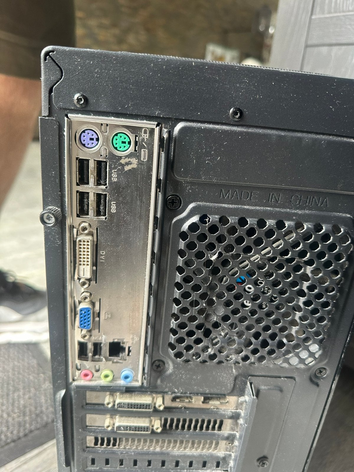 Pc met beeldscherm en toebehoren, Ophalen, Gebruikt, Onbekend