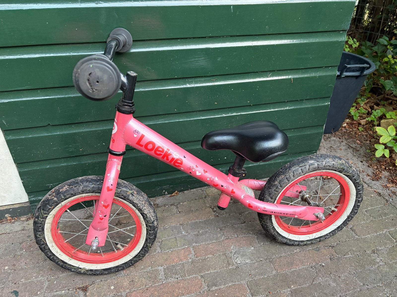 Loekie loopfiets roze - goede staat!, Ophalen, Gebruikt, Minder dan 16 inch