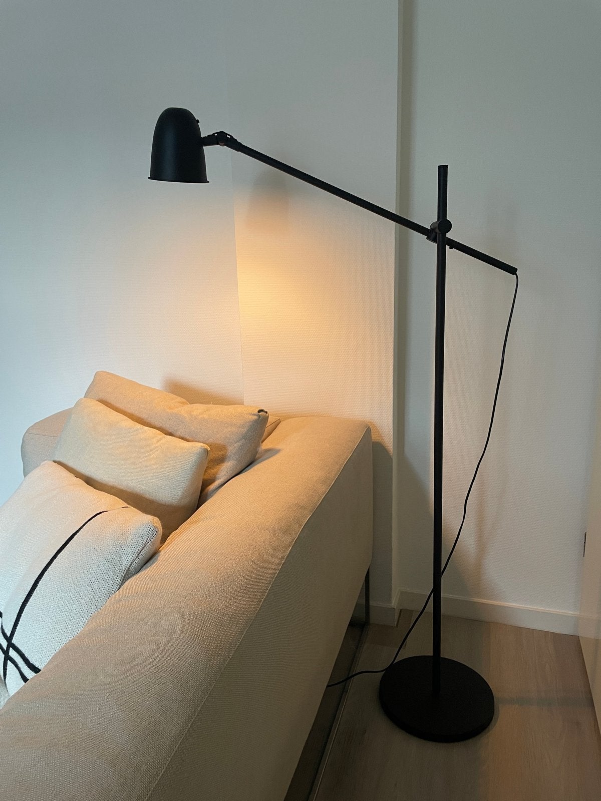 IKEA Skurup Vloerlamp - Zwart, Modern Design, Ophalen, Zo goed als nieuw, Metaal, 150 tot 200 cm